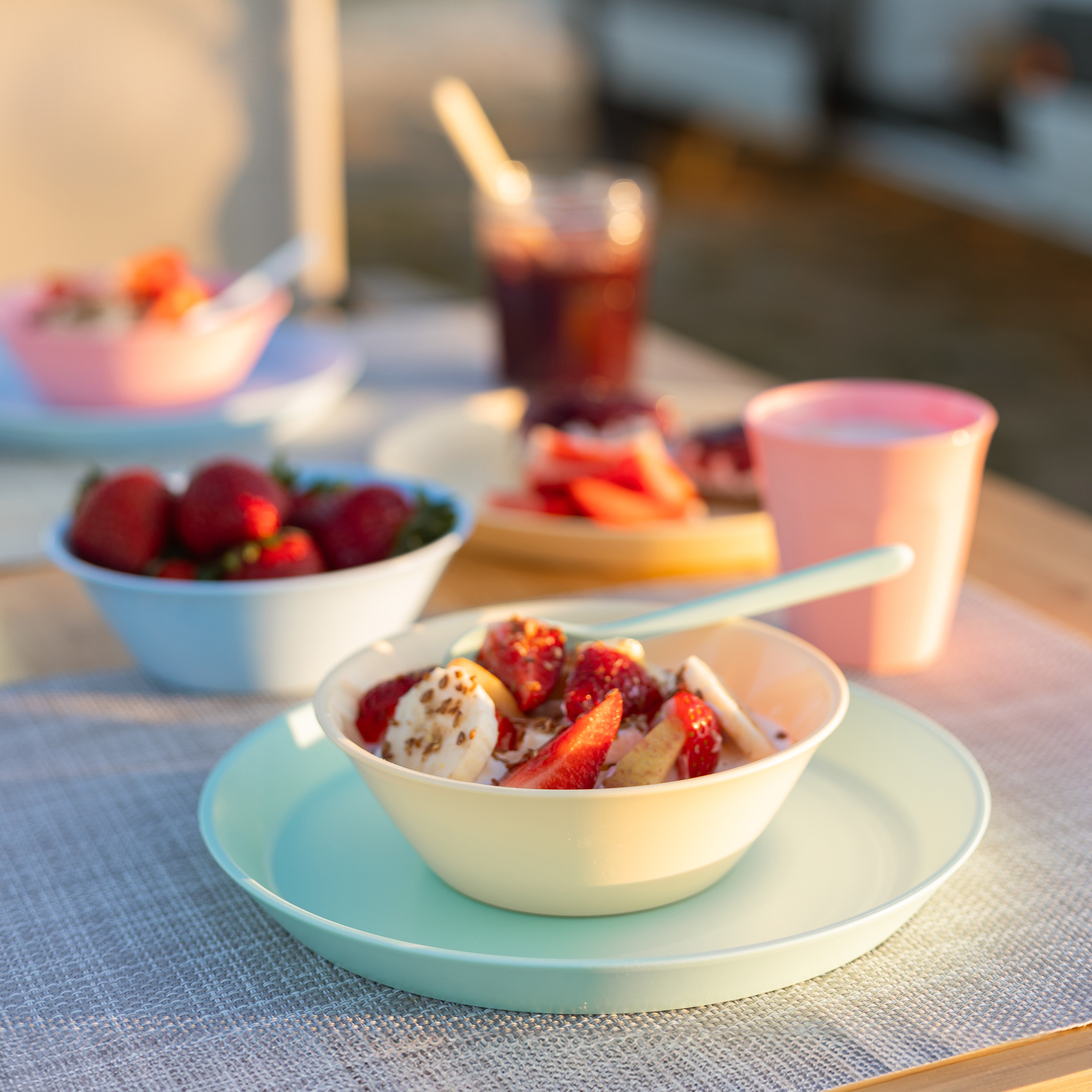 Tableware set 16 pieces NORA SET MACARONS