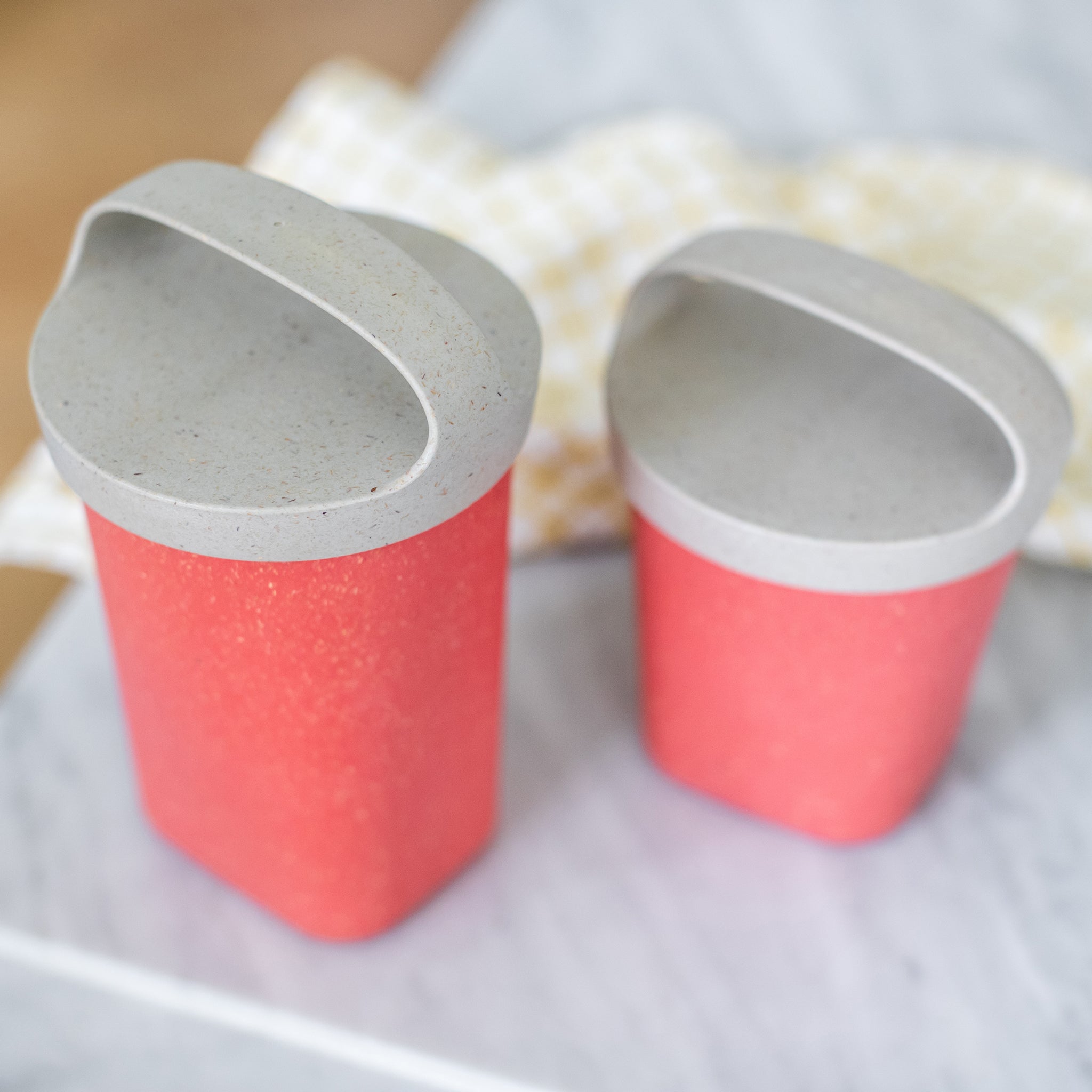 koziol Snackpot mit Einsatz und Deckel BUDDY 0,7