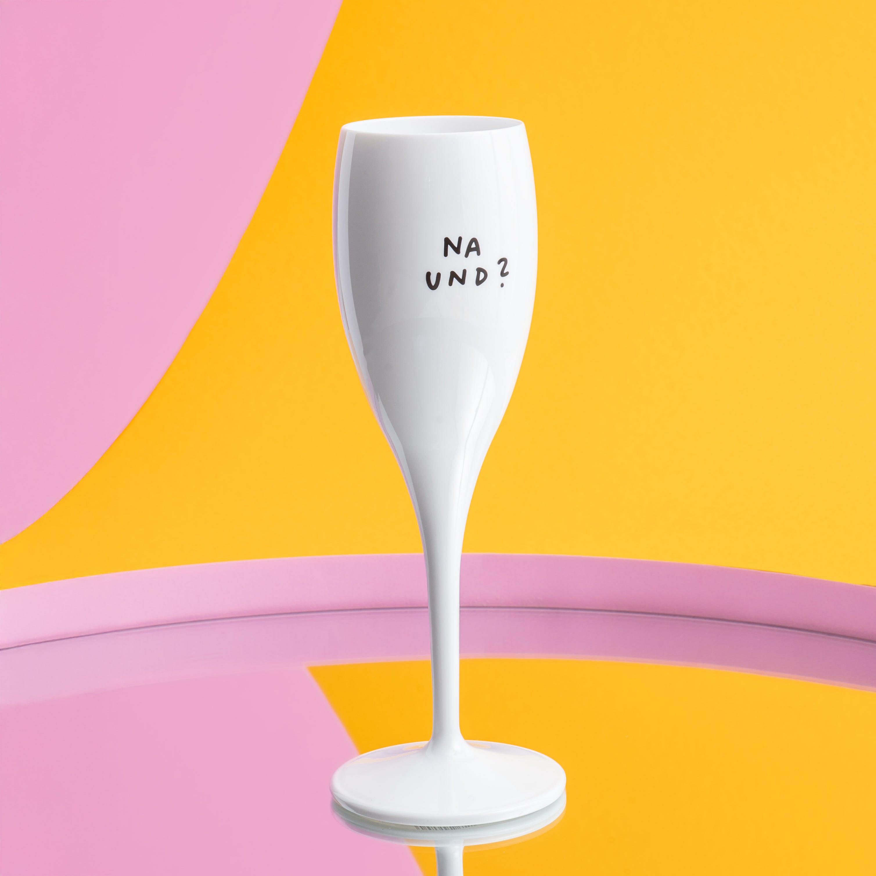 Glas mit Druck CHEERS No. 1 NA UND ?