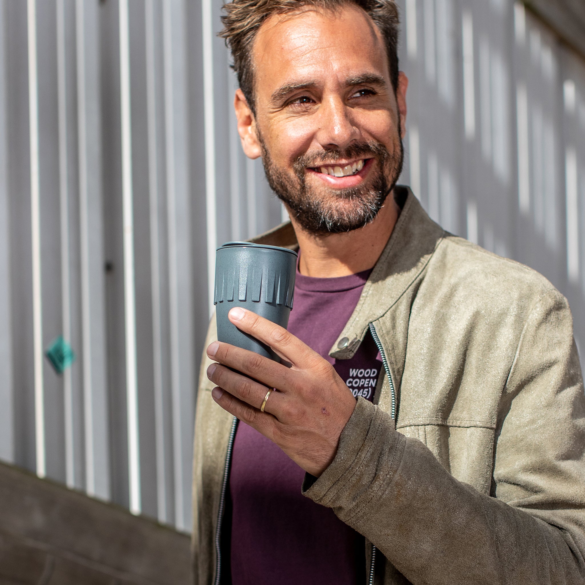 koziol Becher Latte mit Deckel  CONNECT COFFEE 0,4