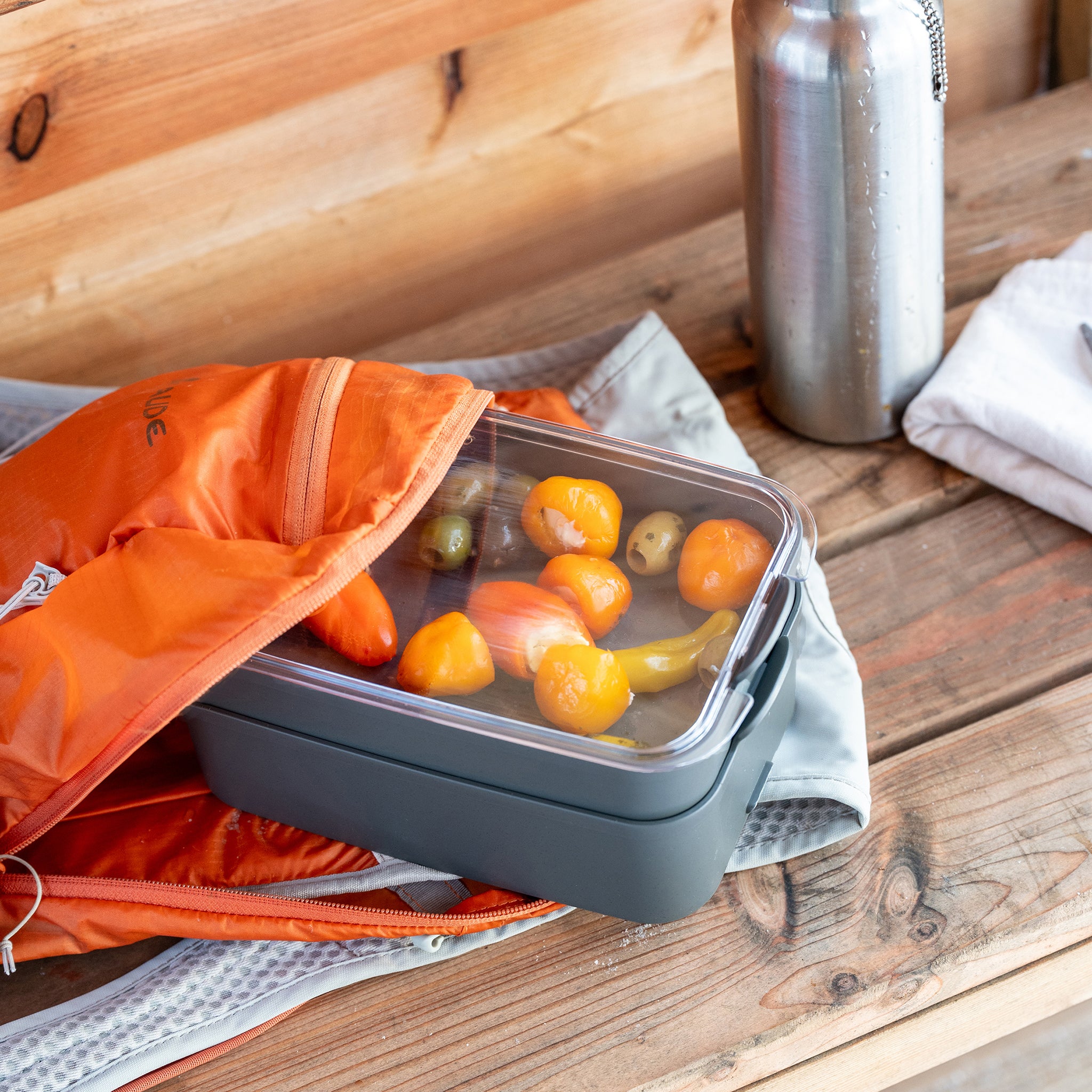 koziol Bentobox 2l STAKK BENTOBOX 2