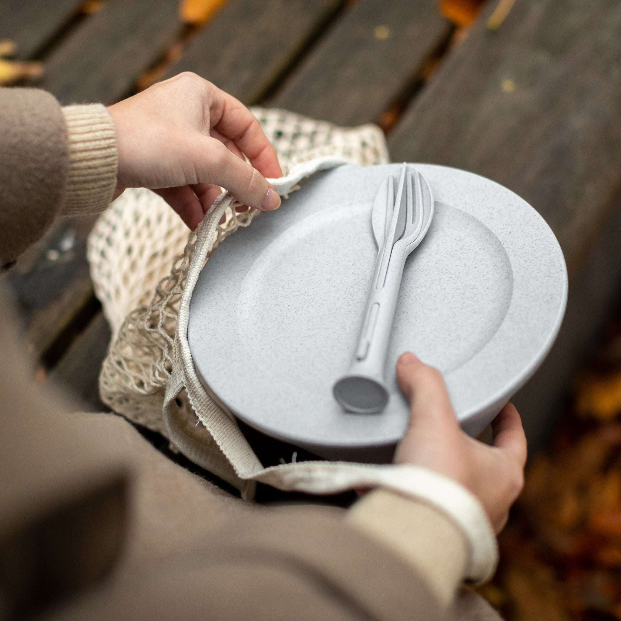 koziol Box mit Deckel + Besteckset CONNECT BOX READY 1,3