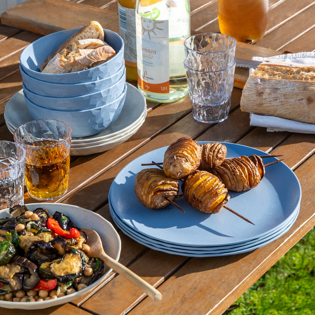 Koziol CLUB PLATE 260 mm použitie pri stolovaní