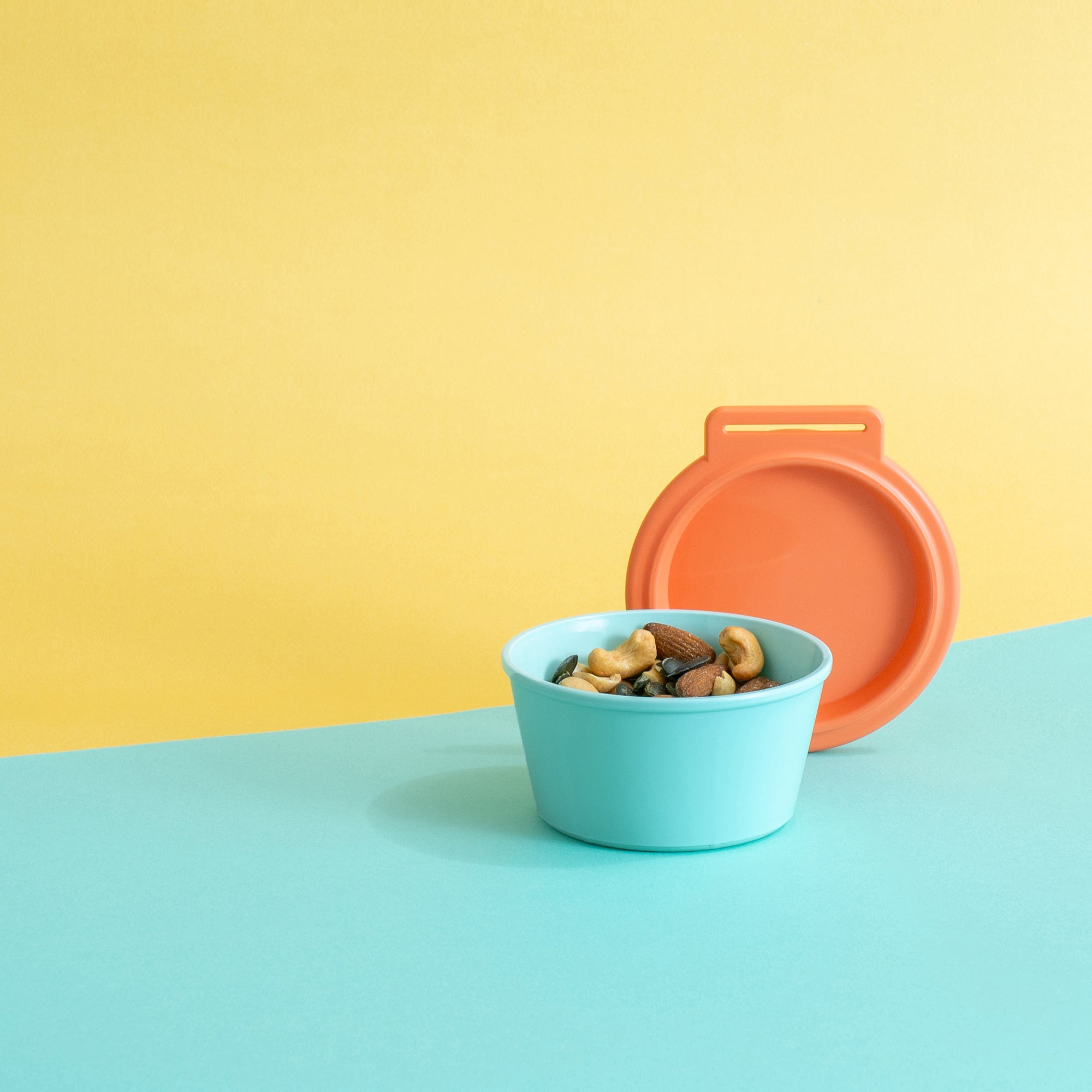 Koziol NORA BOX 250 ml zelená mood fotka v premium frame