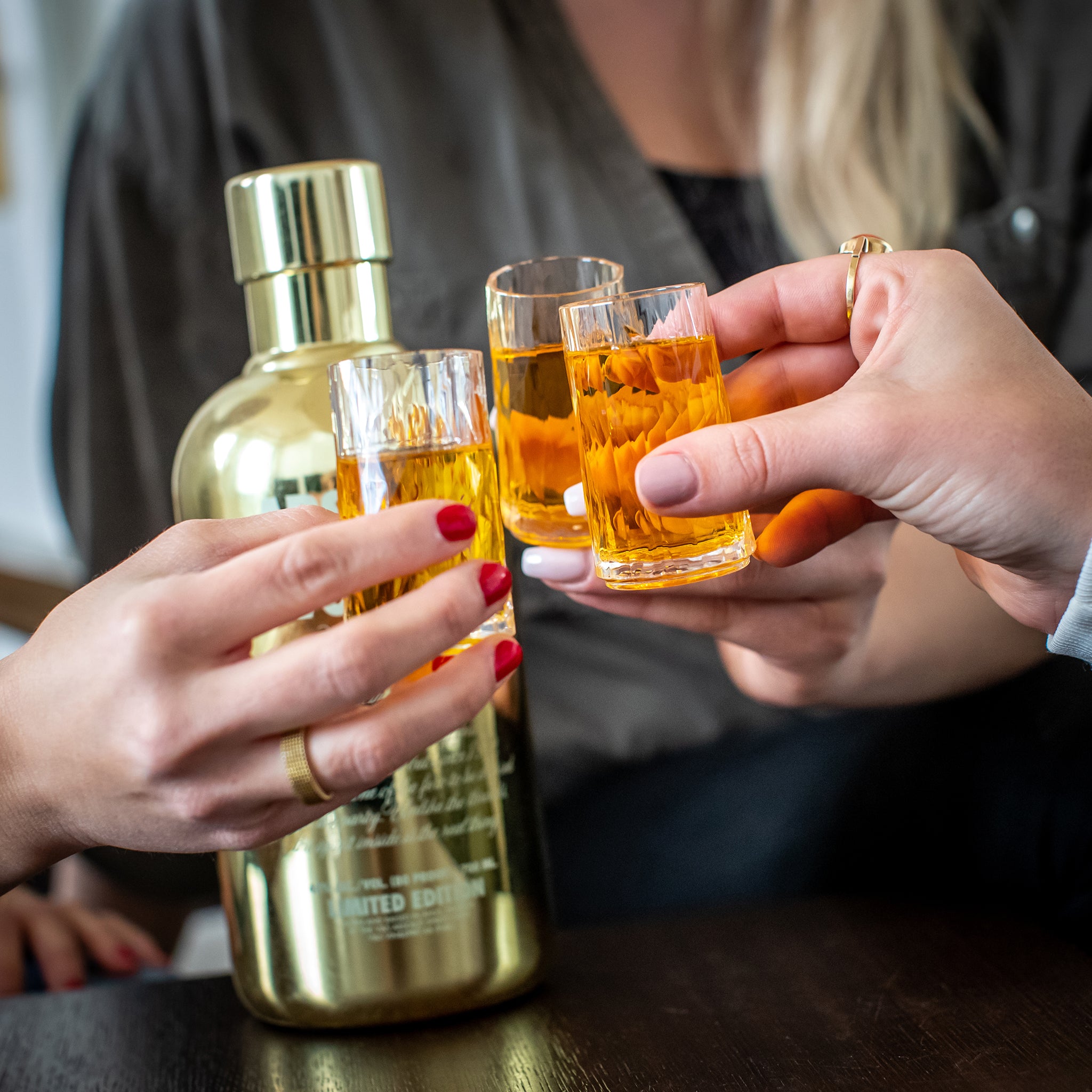 koziol Schnapsglas 4er-Set SUPERGLAS CLUB No. 7